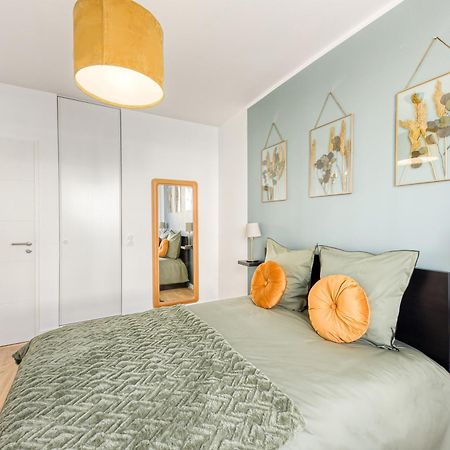 Massy Serenity - 64M2, Terrace, Balcony, Parking Luaran gambar