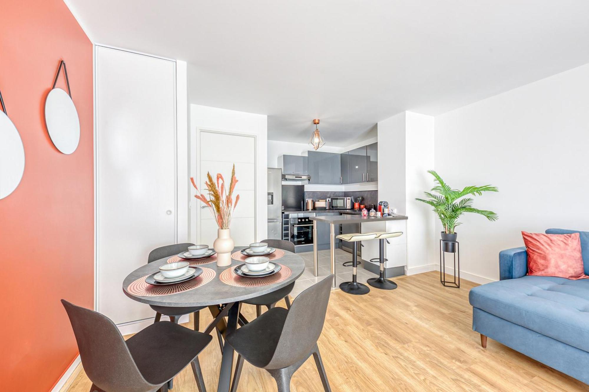 Massy Serenity - 64M2, Terrace, Balcony, Parking Luaran gambar